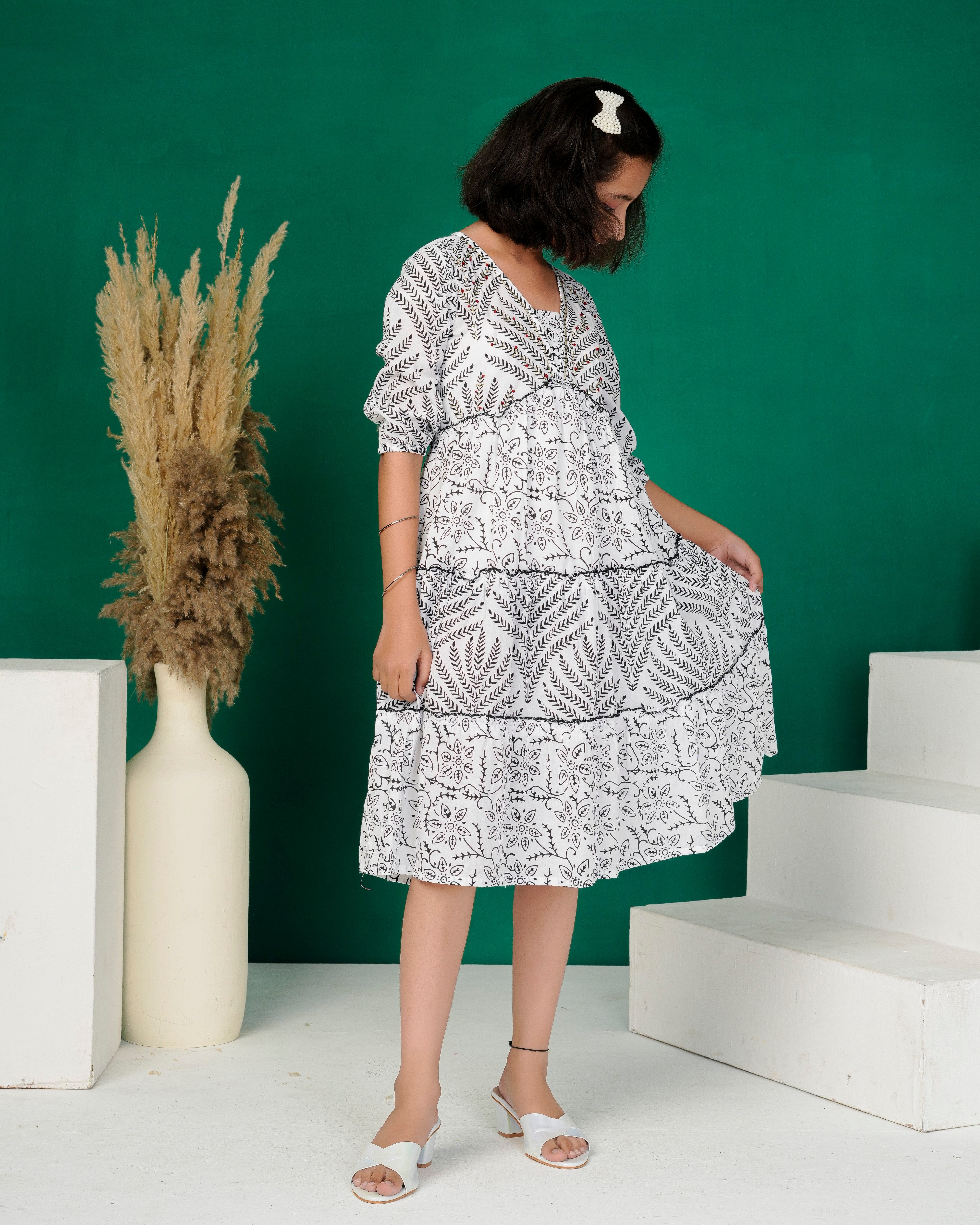 White Botanical Layered Cotton Kurti