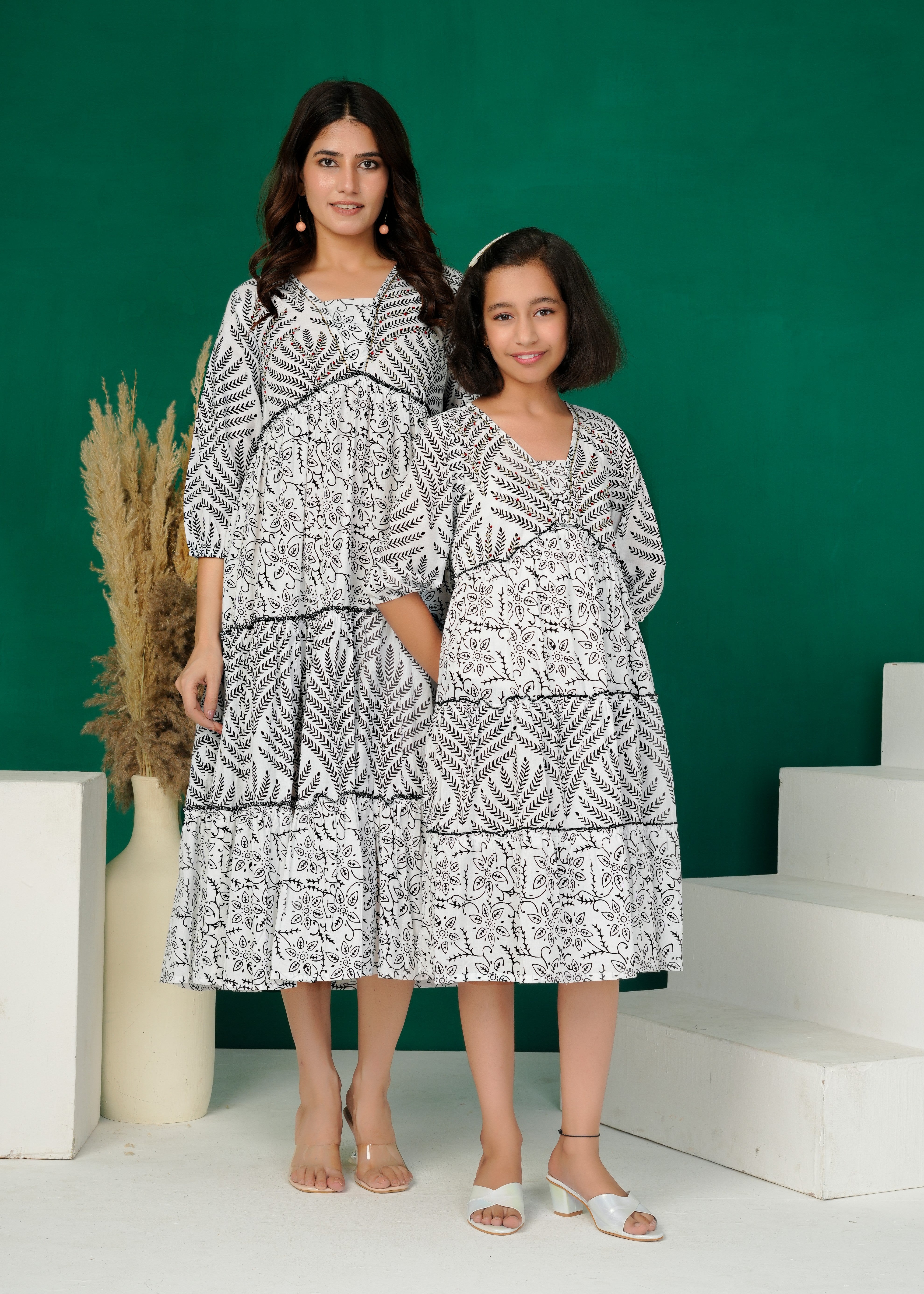 Neck Embroidered Printed Kurta