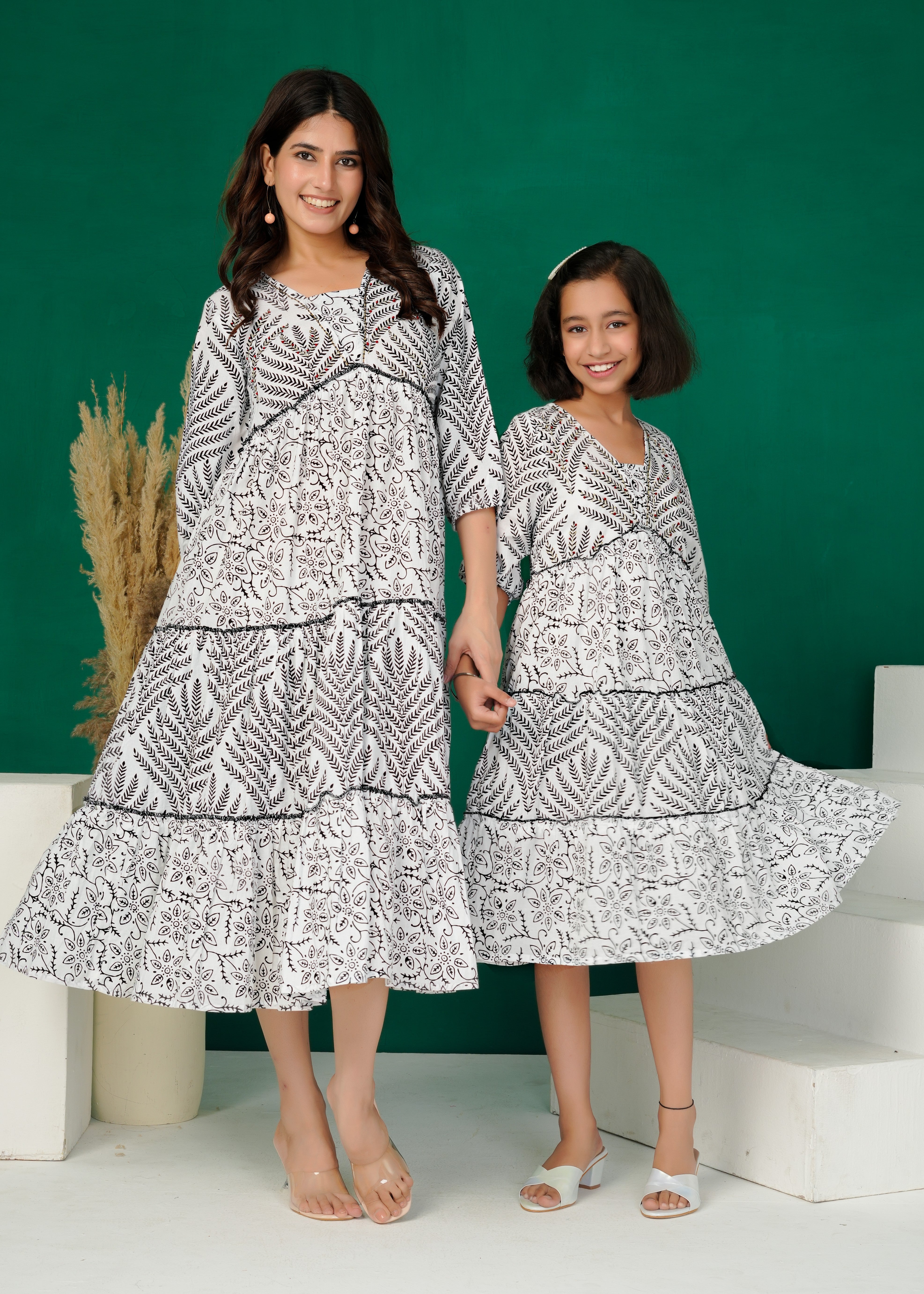 Neck Embroidered Printed Kurta