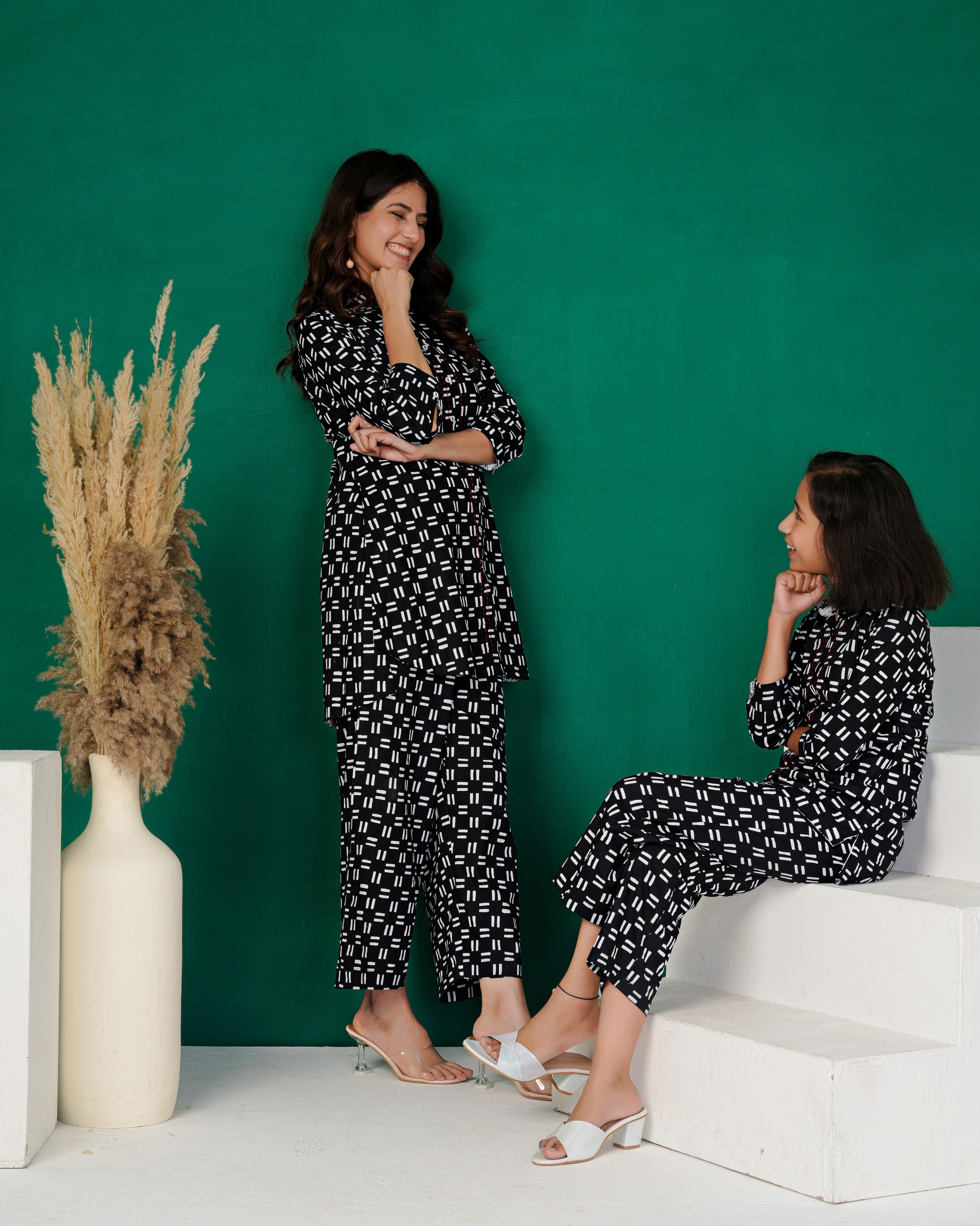 Black Cross-Weave Geometric Print Cotton Co-ords