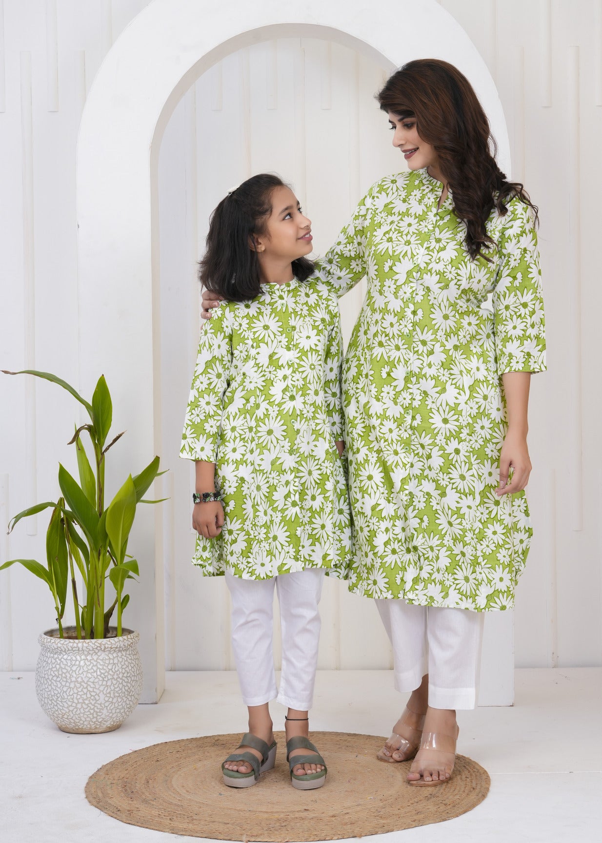 Green With White Floral Print Cotton Kurti