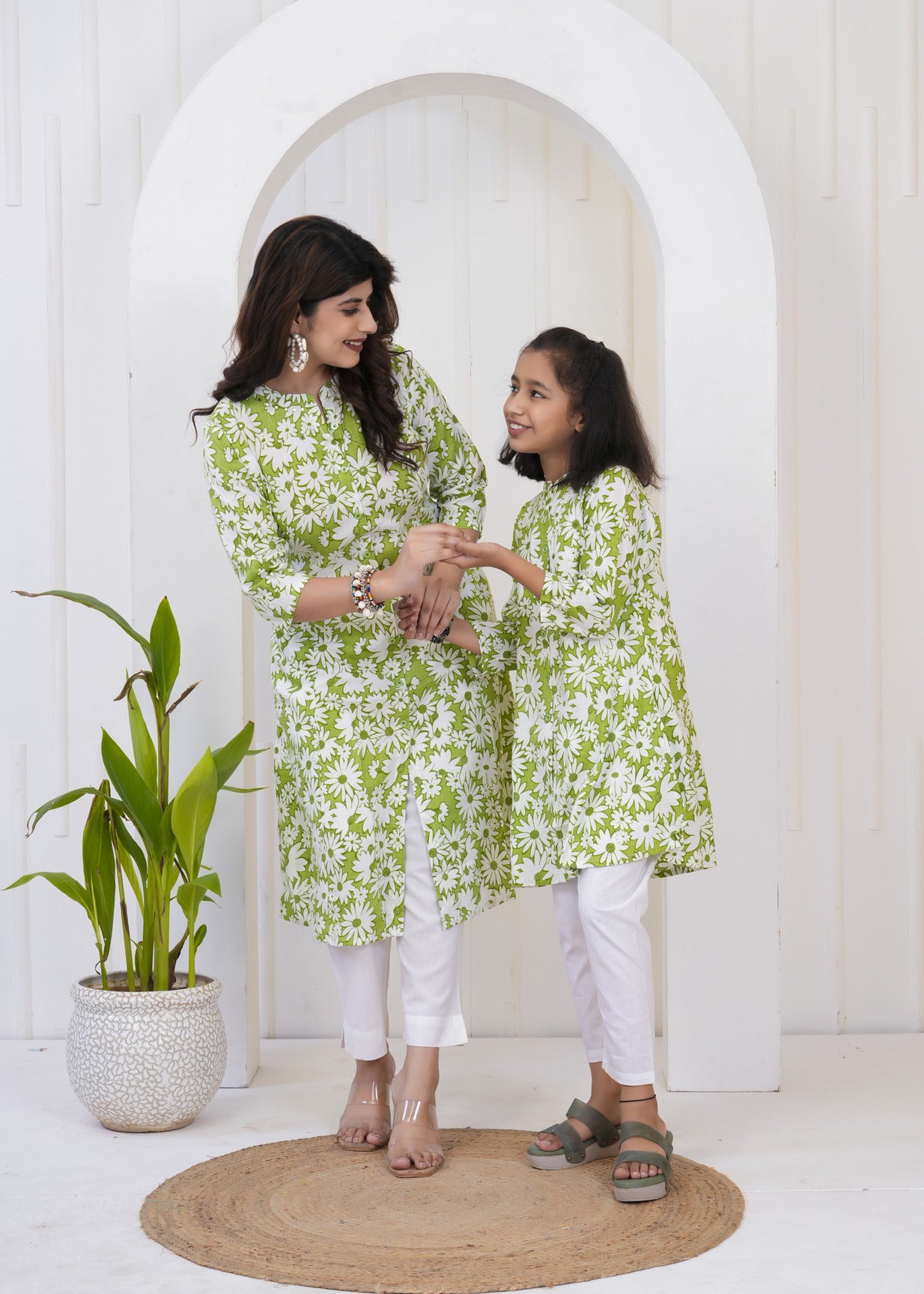 Green With White Floral Print Cotton Kurti