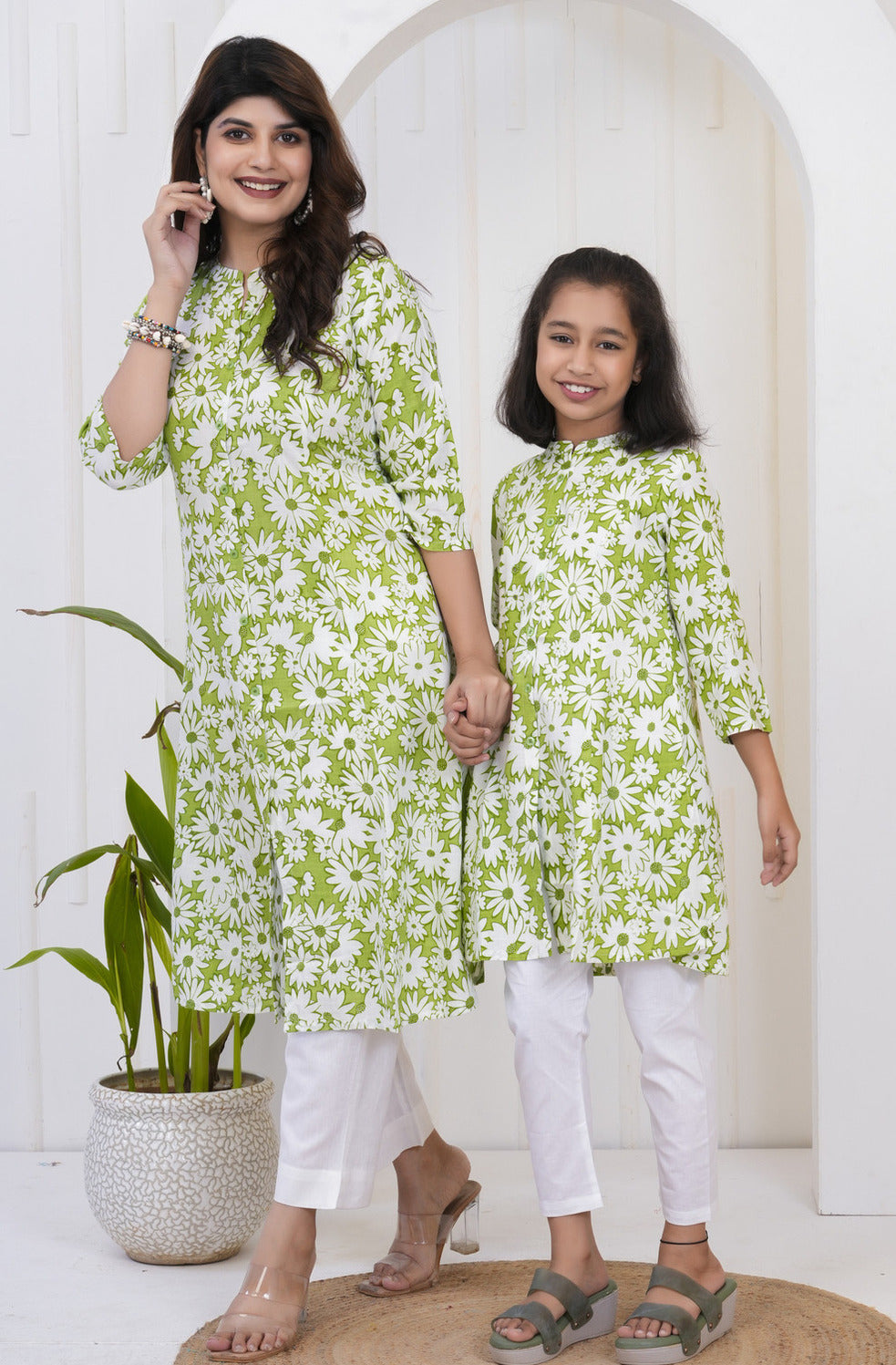 Green With White Floral Print Cotton Kurti