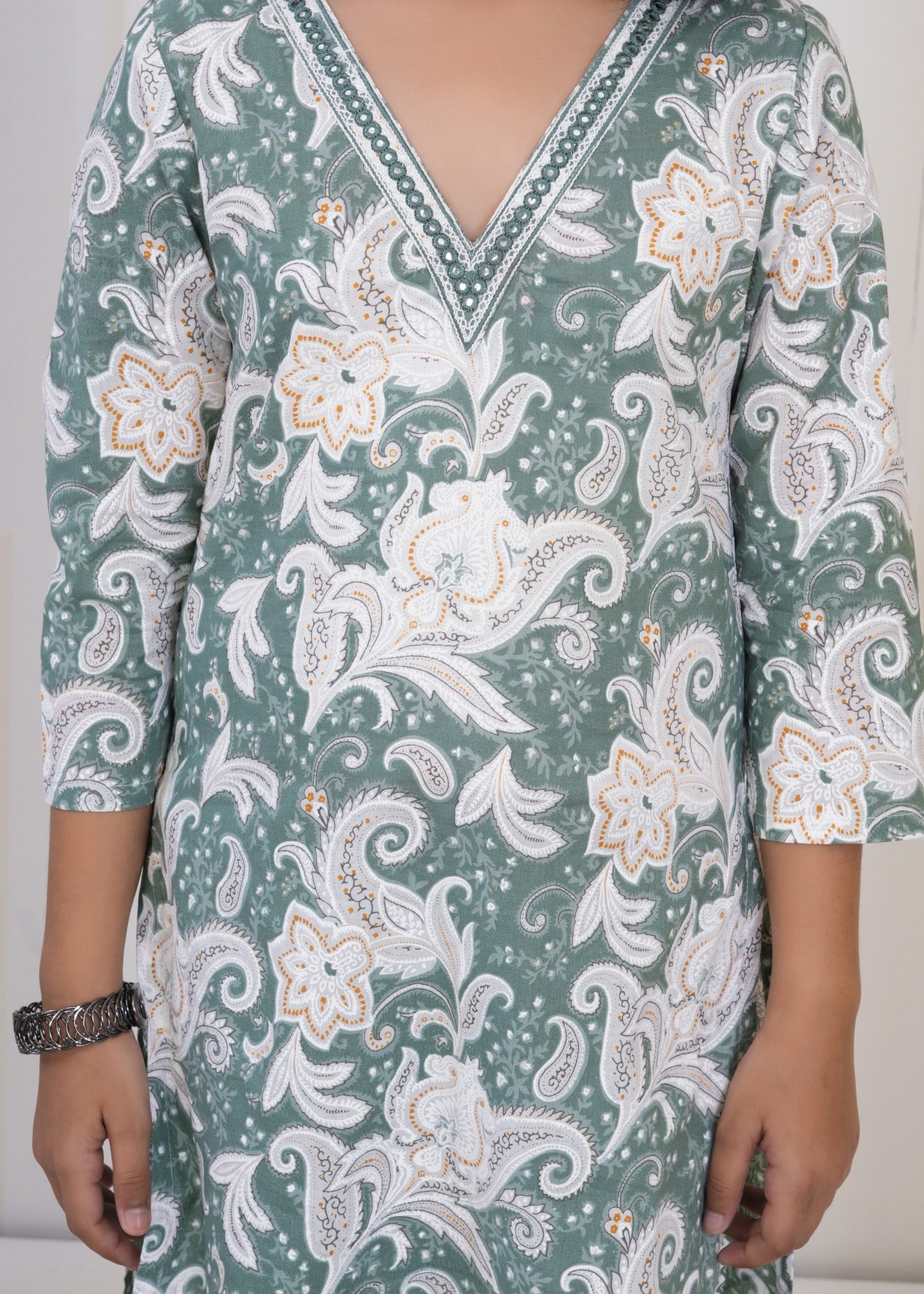 Green With White Floral Printed Cotton Kurti Set