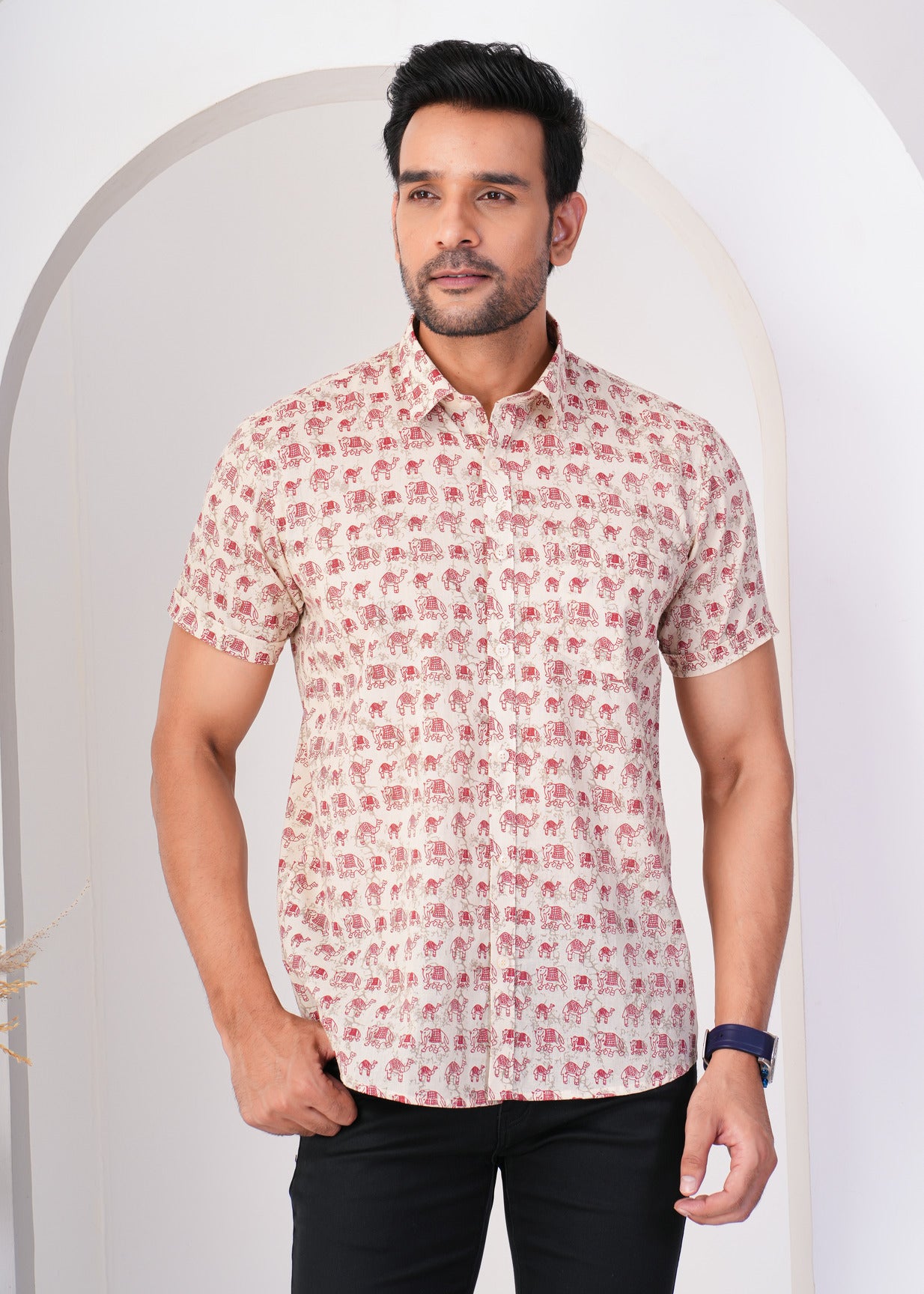 Off-White With Animal Prints Regular Fit Cotton Men's Shirt