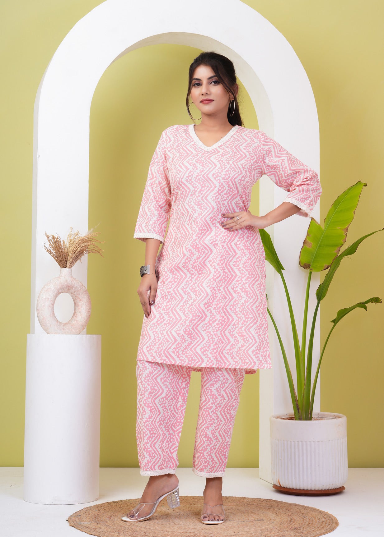 Pink With White Zigzag Printed Cotton Kurti Set