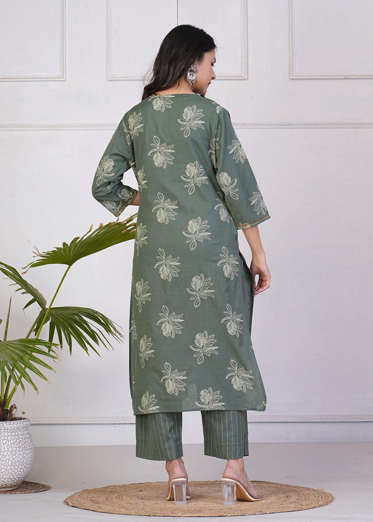 Green With White Floral Print Katha Work Cotton Kurti Set