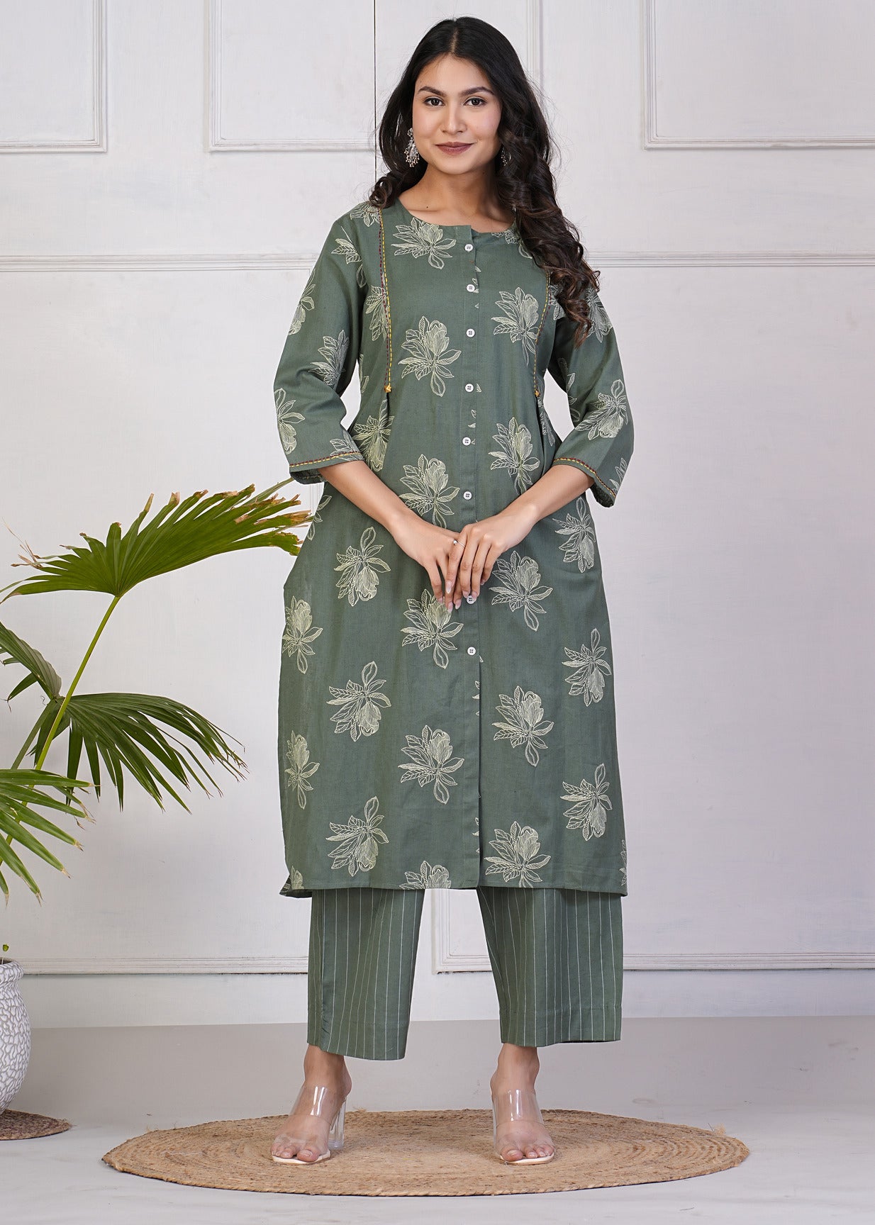 Green With White Floral Print Katha Work Cotton Kurti Set