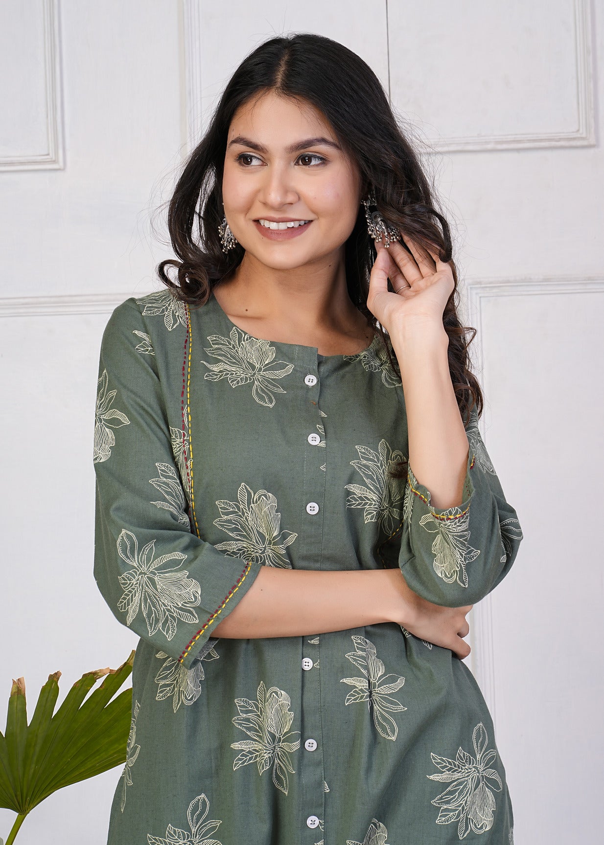 Green With White Floral Print Katha Work Cotton Kurti Set