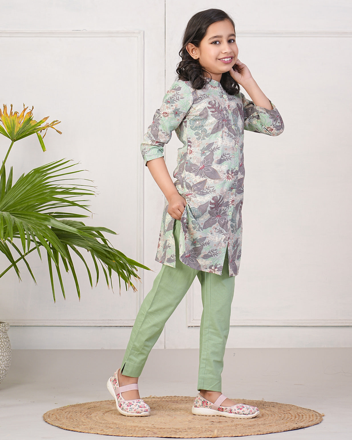 Green With Leafy Printed Rayon Kurti