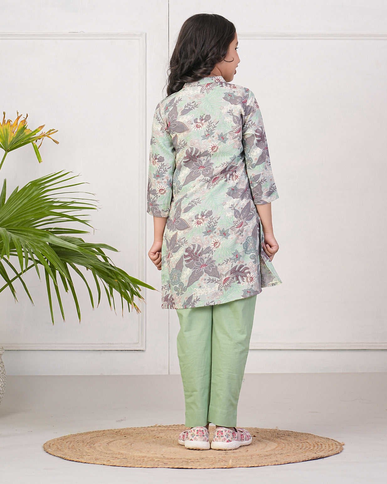 Green With Leafy Printed Rayon Kurti