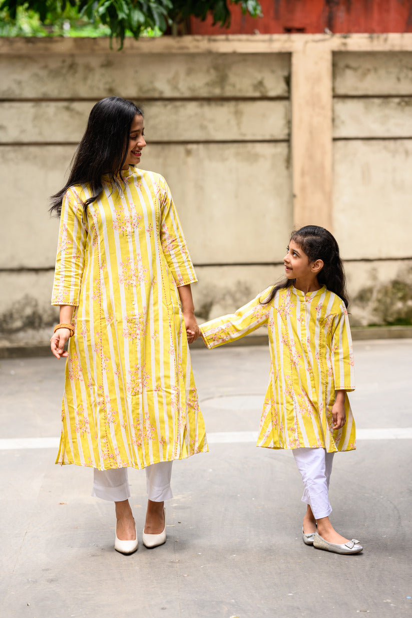 Yellow And White Striped Printed Cotton Kurta
