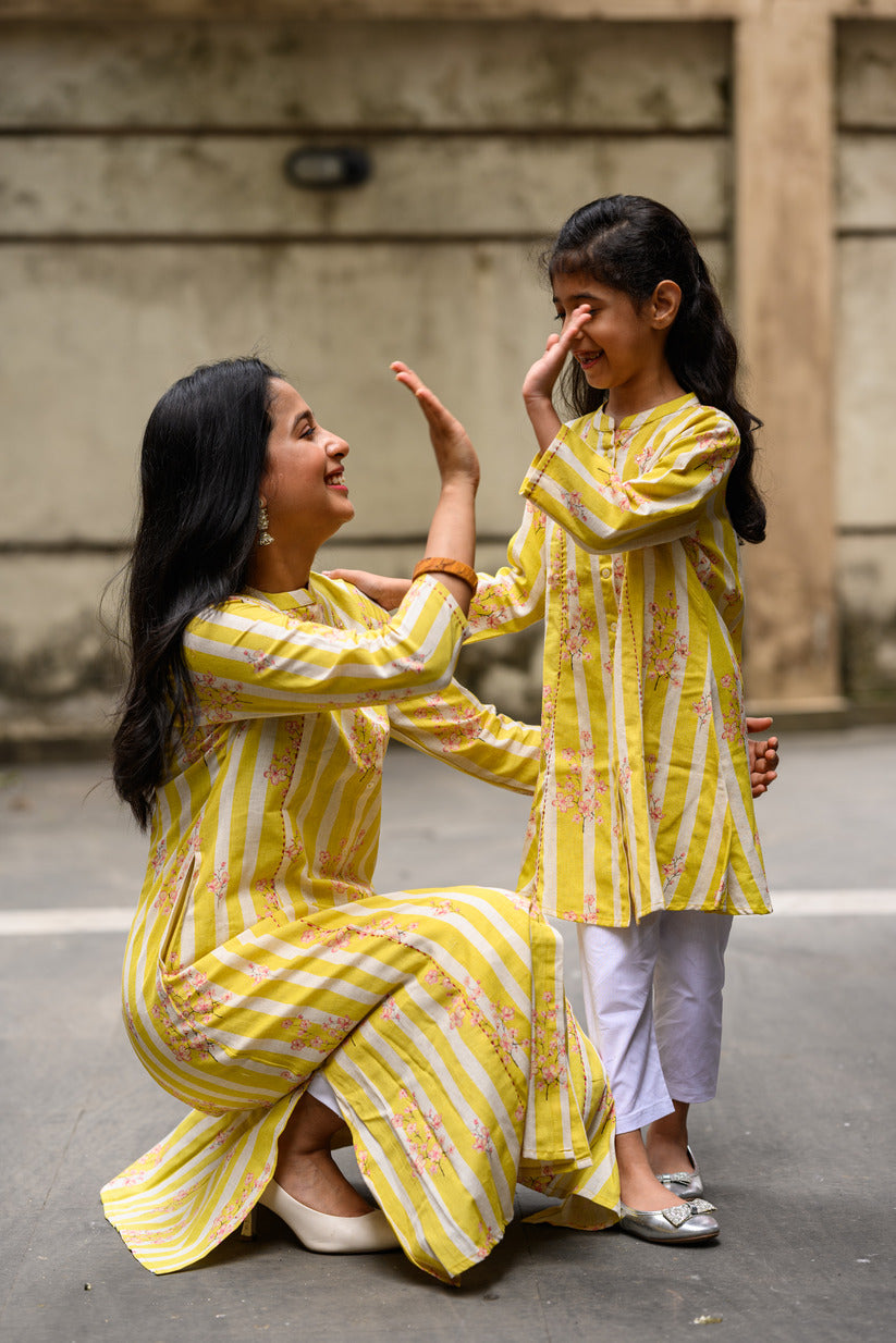 Yellow And White Striped Printed Cotton Kurta