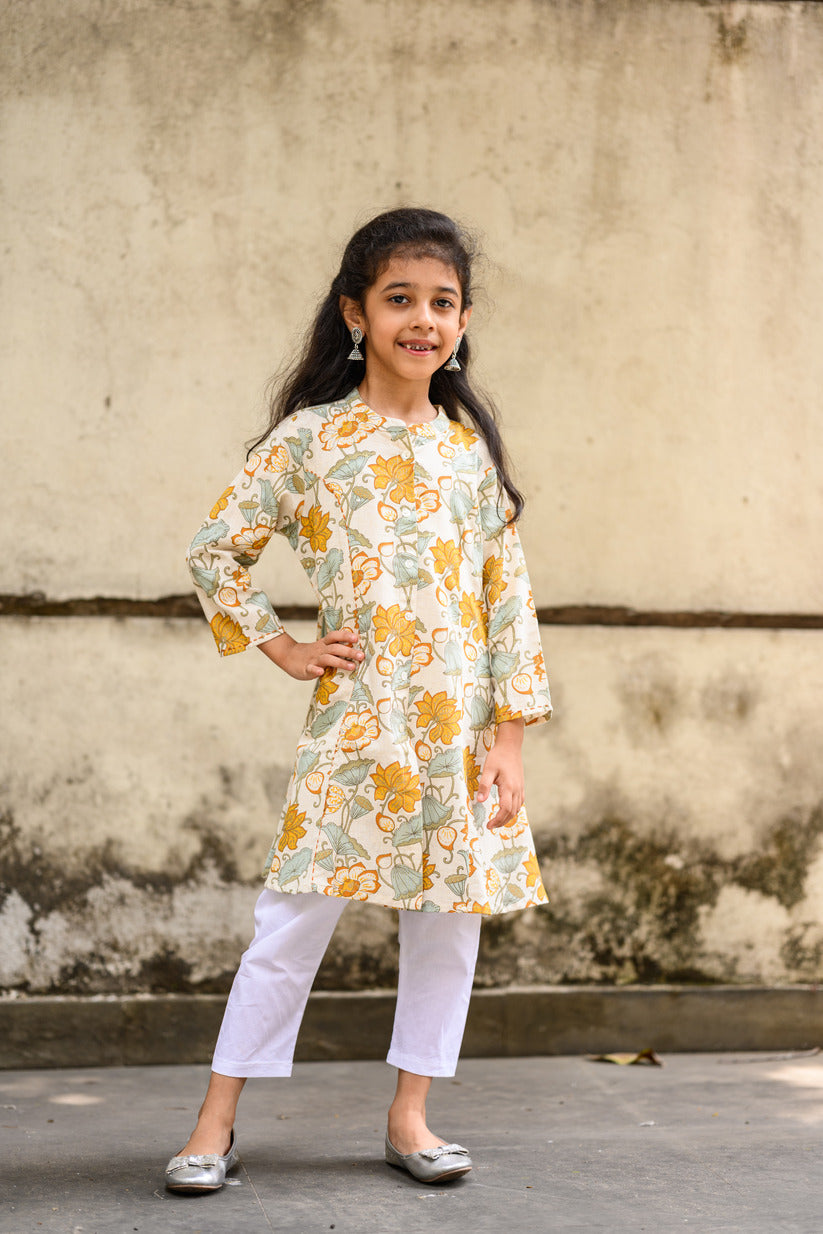 Blue And Yellow Floral Embellished Cotton Kurta
